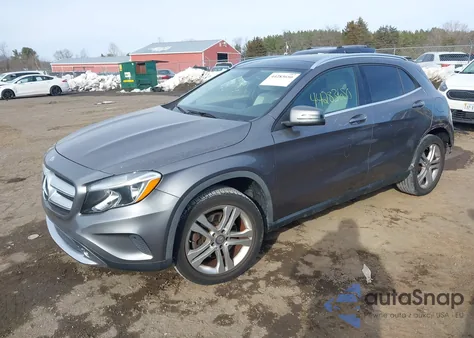 2015 Mercedes-Benz Gla 250 4Matic z USA, uszkodzony, nr VIN WDCTG4GB3FJ114580